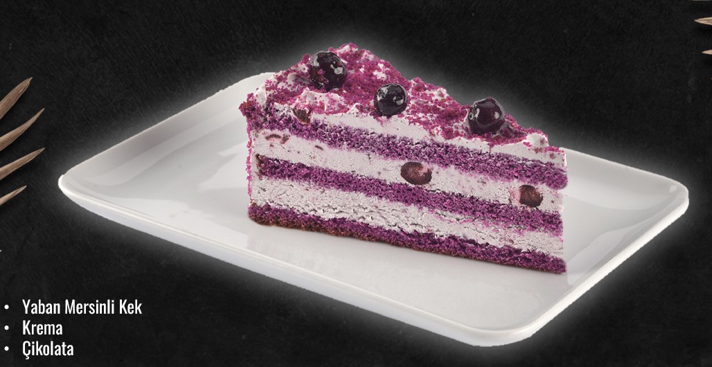 Yaban-Mersinli-Pasta